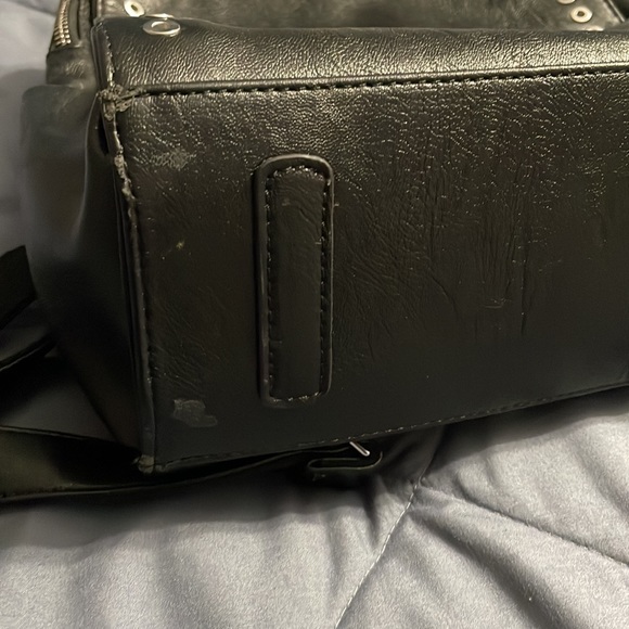 Mini studded backpack - Picture 7 of 8